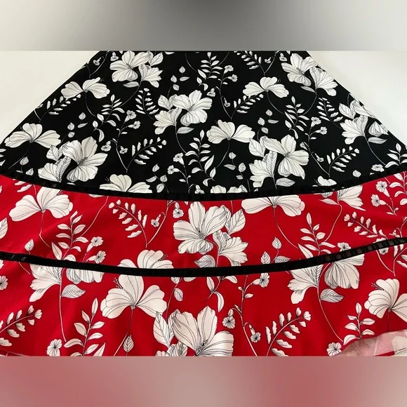 Taylor Neiman Marcus Black and Red Floral Print Fit and Flare Dress Size 10 - Picture 10 of 14